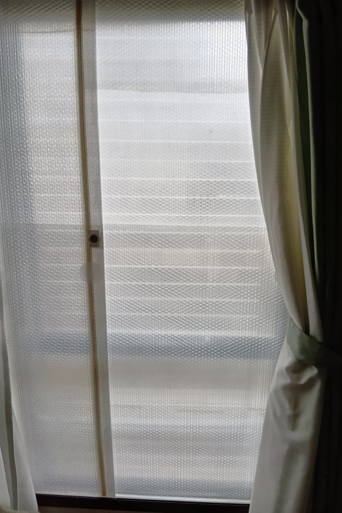 DIY内窓・北窓ポリカプチプチ